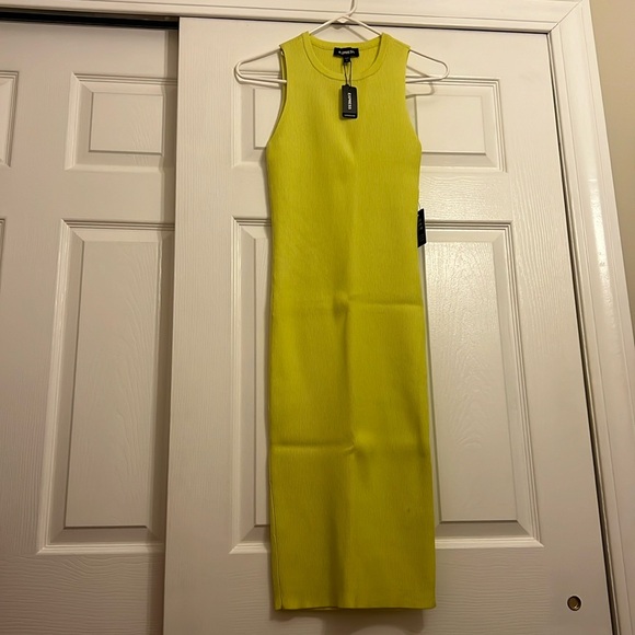 Express Dresses & Skirts - NEW express knit dress